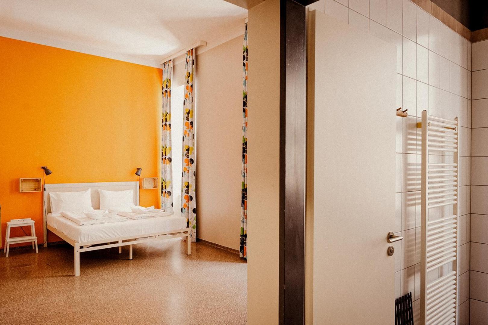 Double Room Private Bathroom